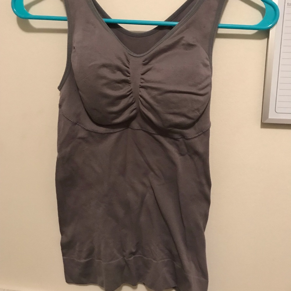 Compression tank